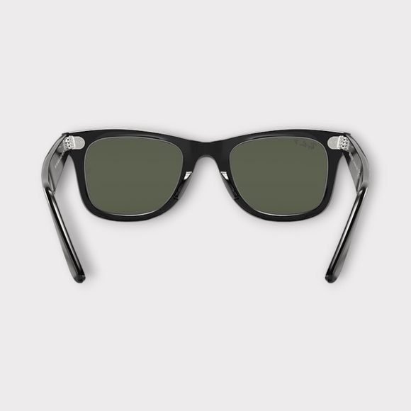 Ray-Ban Wayfarer Square Sunglasses. Black Frame, Green Polarized Lens. 50mm - Picture 2 of 6